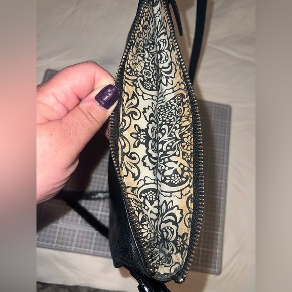 Hobo The Original Black Leather Crossbody Bag - Picture 6 of 7